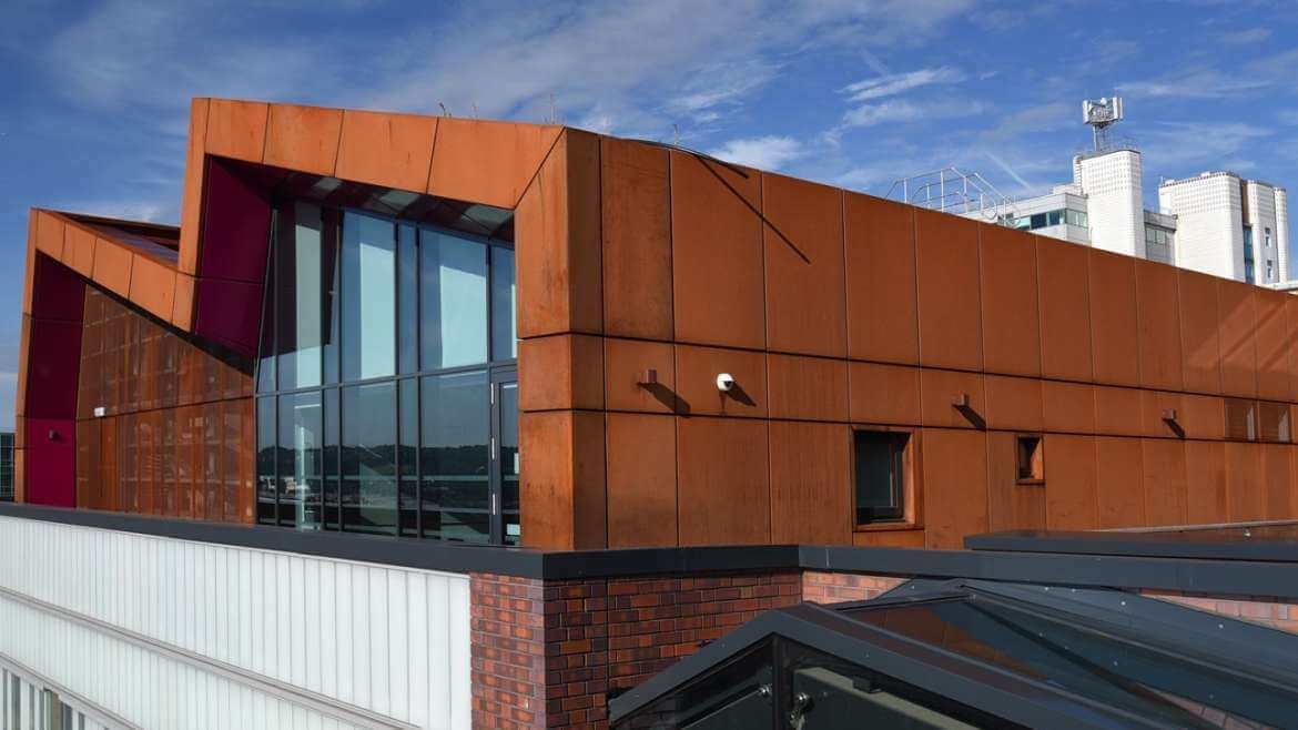 Homlokzati burkolatok