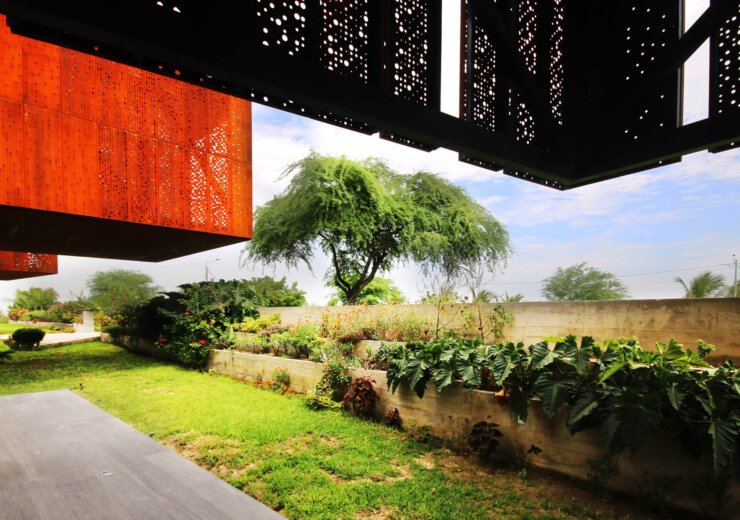 Perforált Corten acél homlokzatburkolathoz